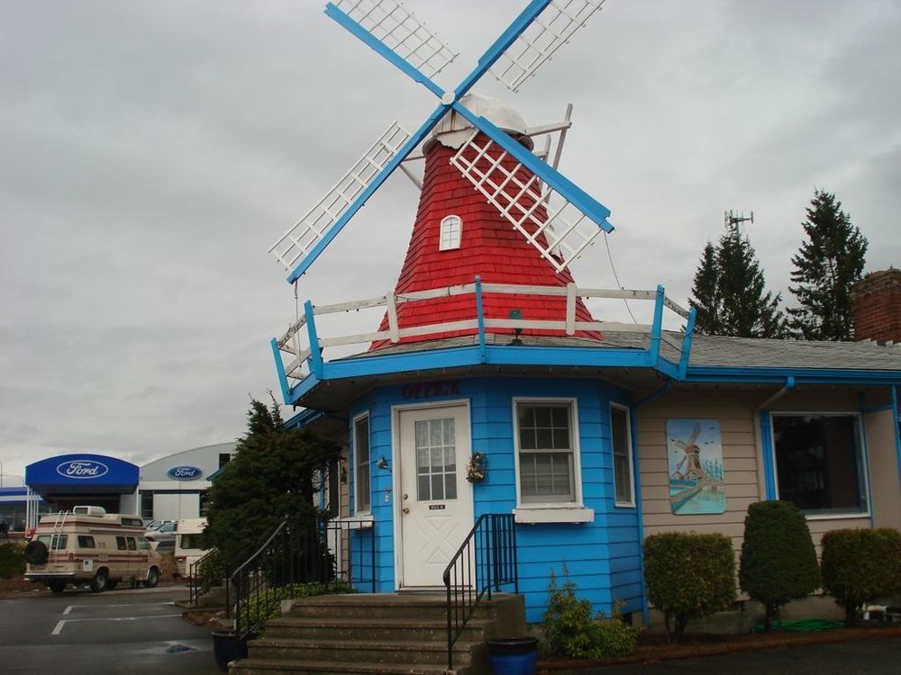 Windmill Inn Lynden Екстериор снимка